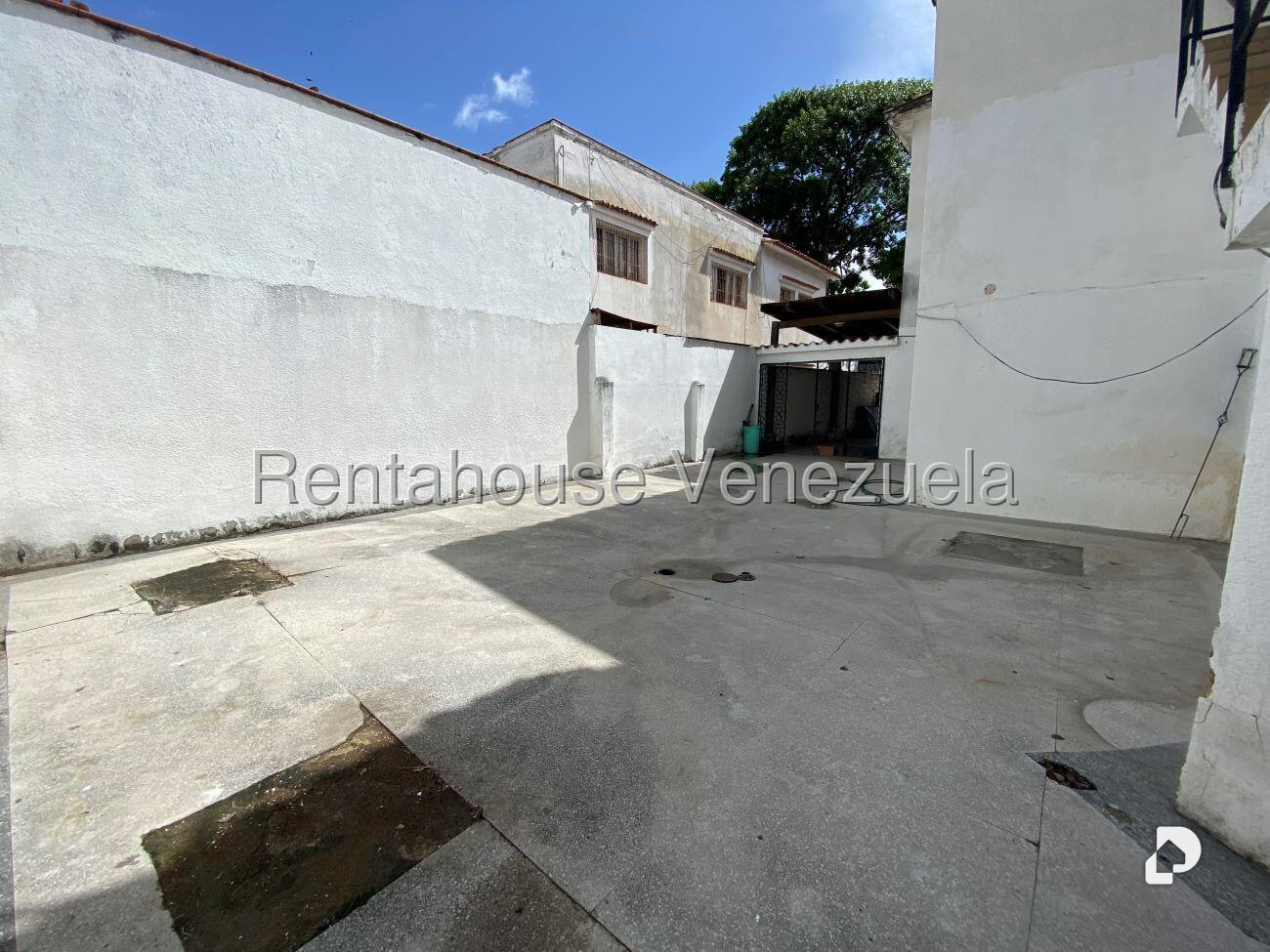 Local comercial en Santa Mónica, Caracas – 4