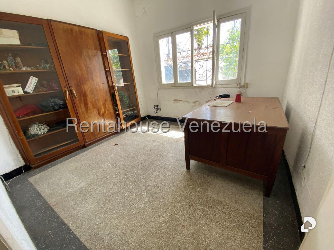 Local comercial en Santa Mónica, Caracas – 17