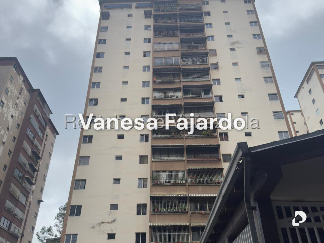 Apartamento en Don Blas, San Antonio de Los Altos
