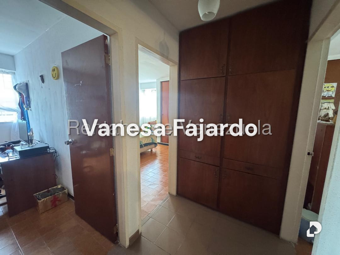 Apartamento en Don Blas, San Antonio de Los Altos