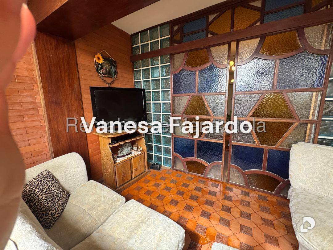 Apartamento en Don Blas, San Antonio de Los Altos