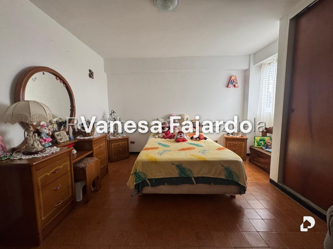 Apartamento en Don Blas, San Antonio de Los Altos