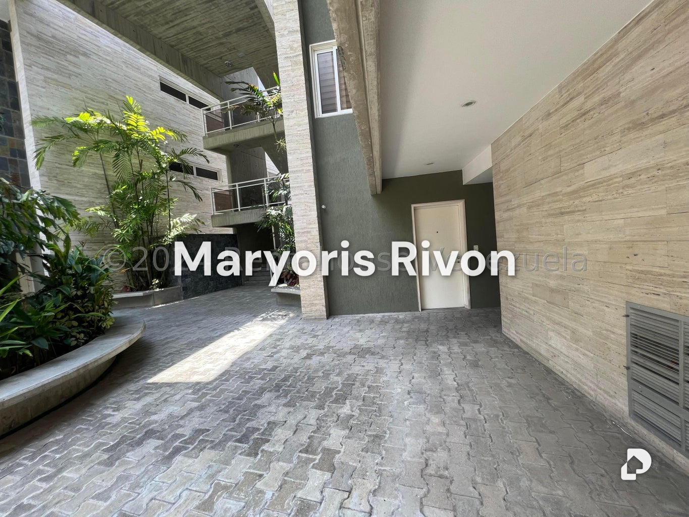 Apartamento en Los Palos Grandes, Caracas – 5