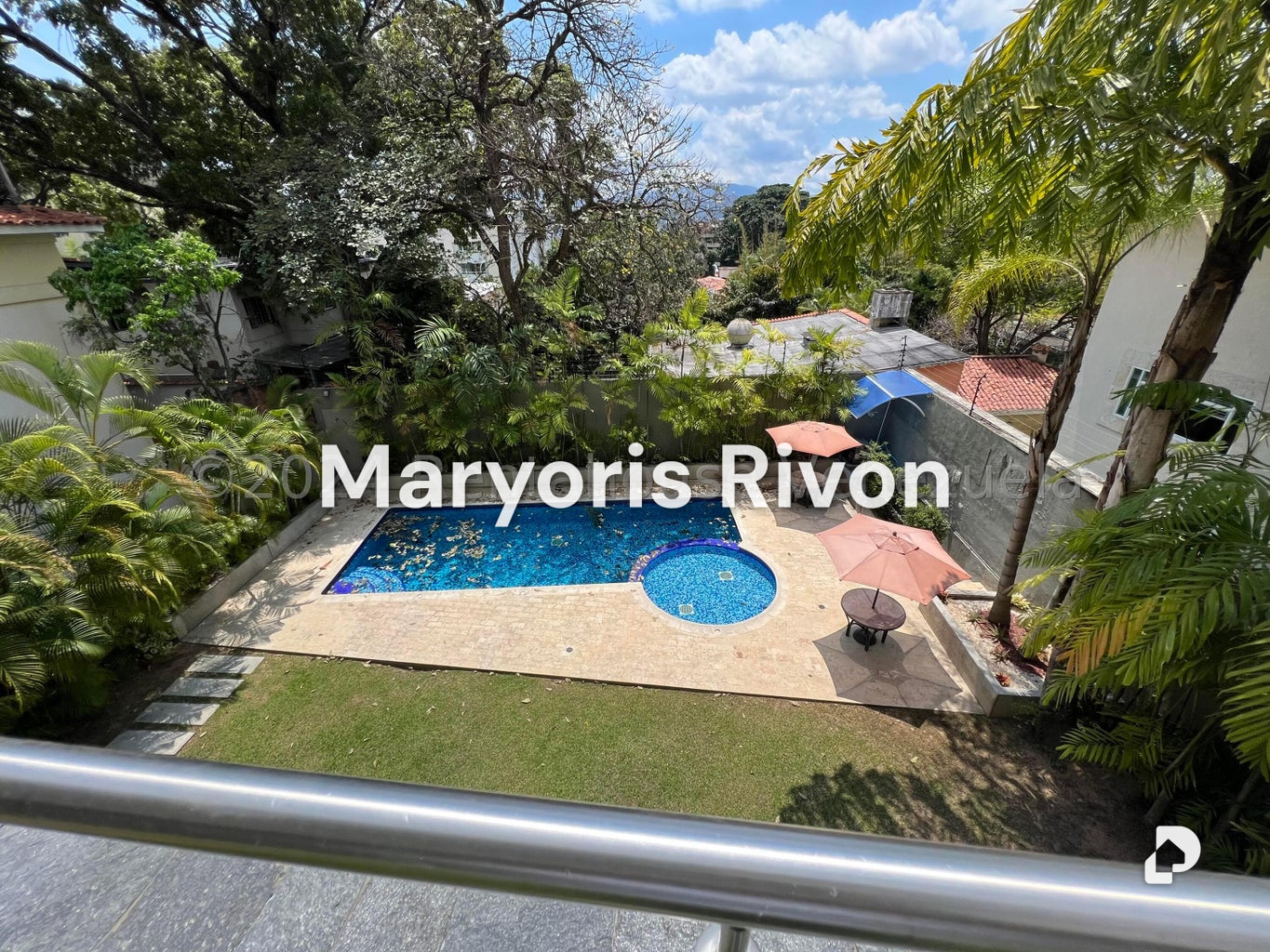 Apartamento en Los Palos Grandes, Caracas – 16