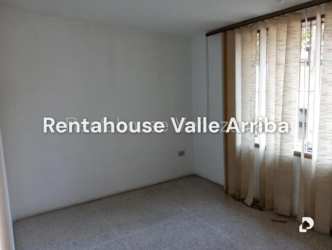 Casa en Palo Verde, Caracas – 20