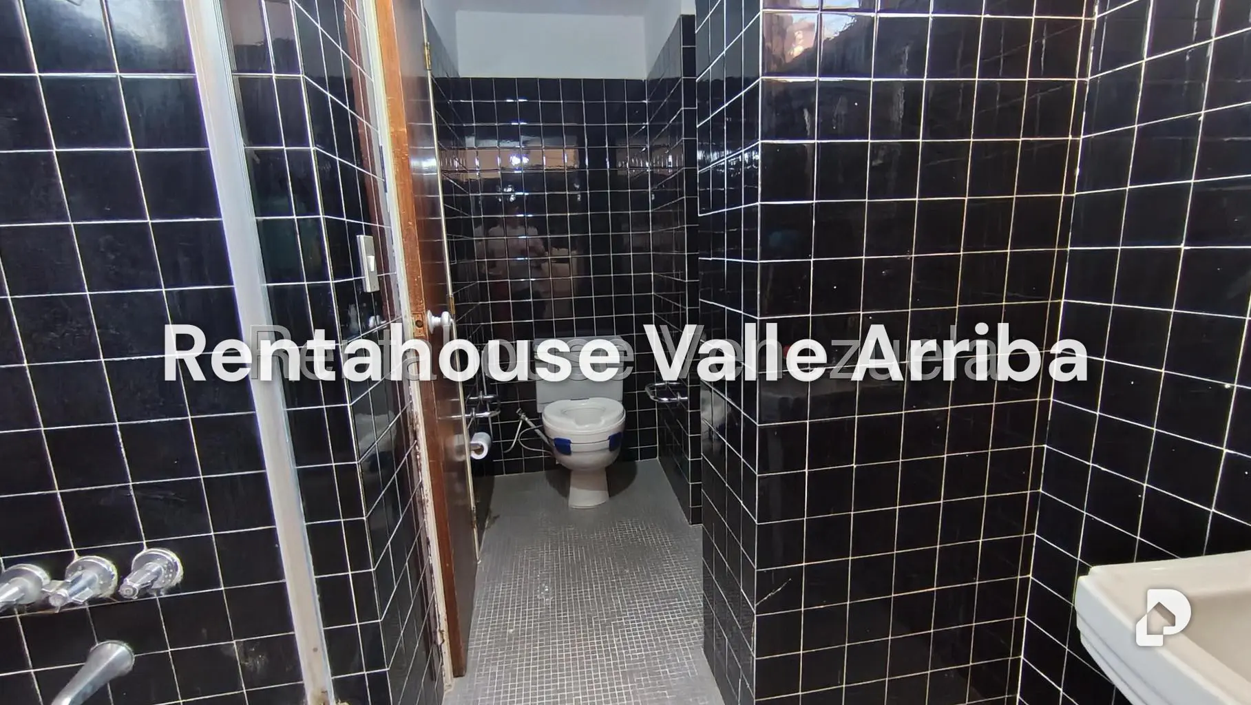 Apartamento en El Paraíso, Caracas – 23