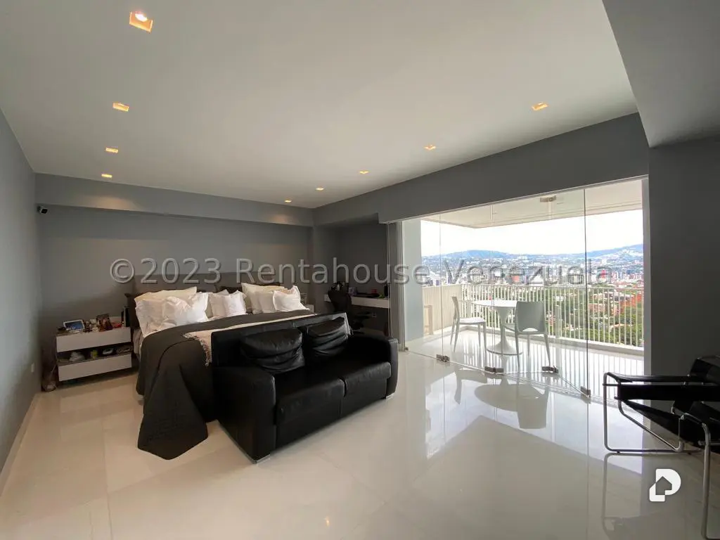 Apartamento en Altamira, Caracas – 18
