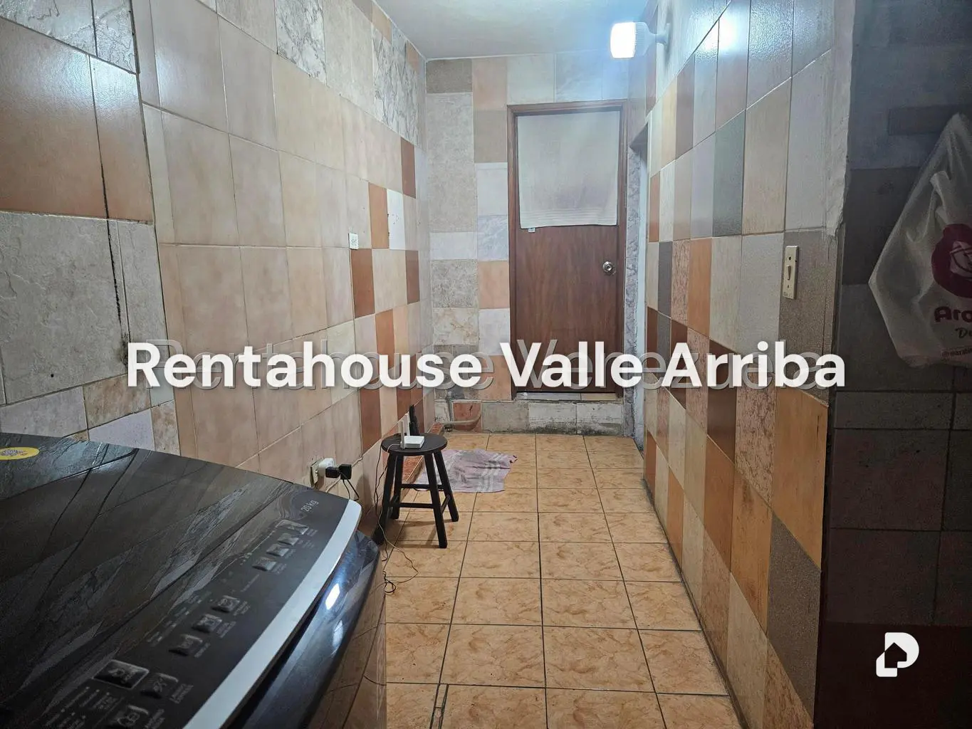 Casa en Parroquia San Agustin, Caracas – 28
