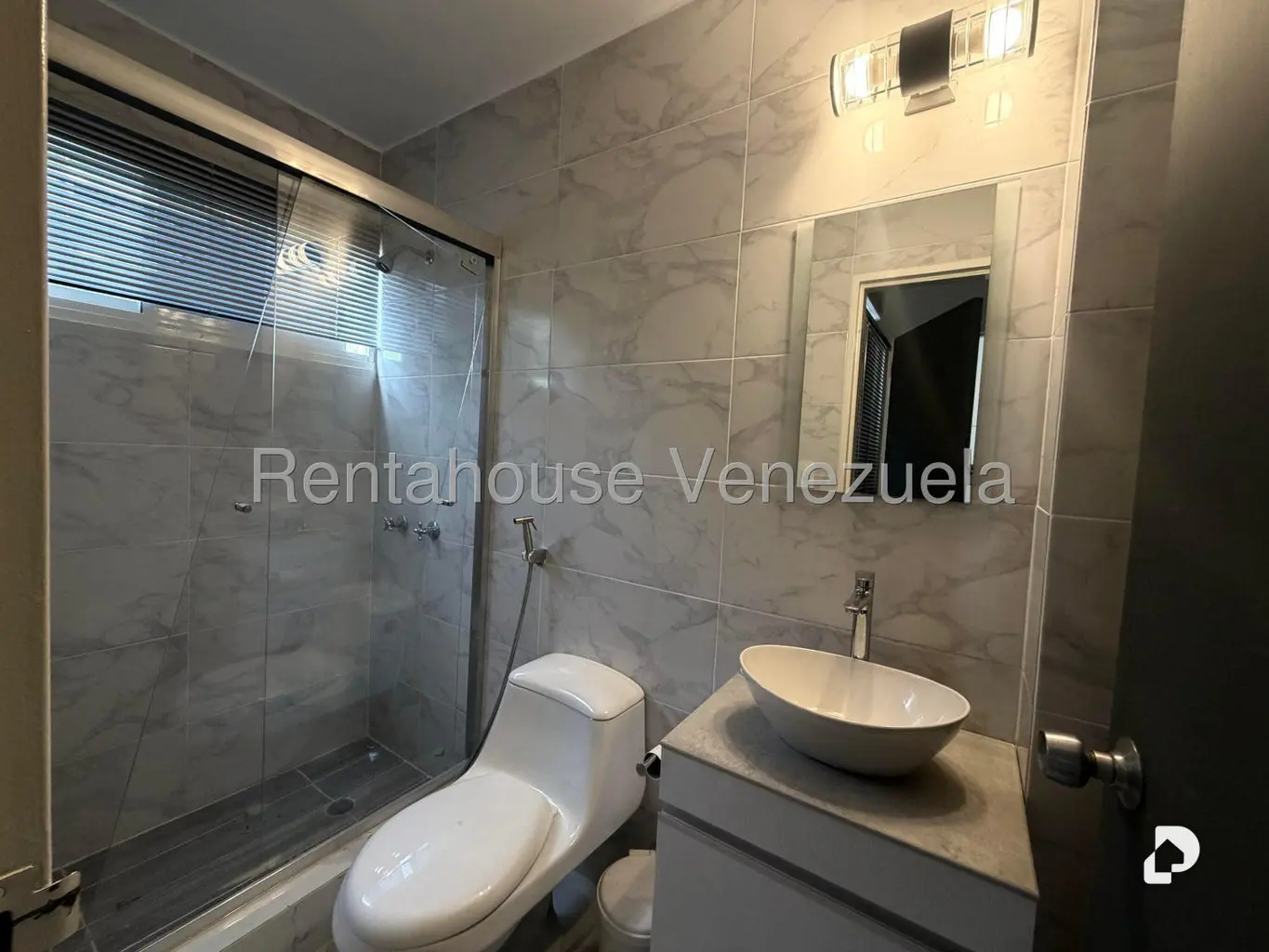 Apartment in Chuao, Caracas – 9