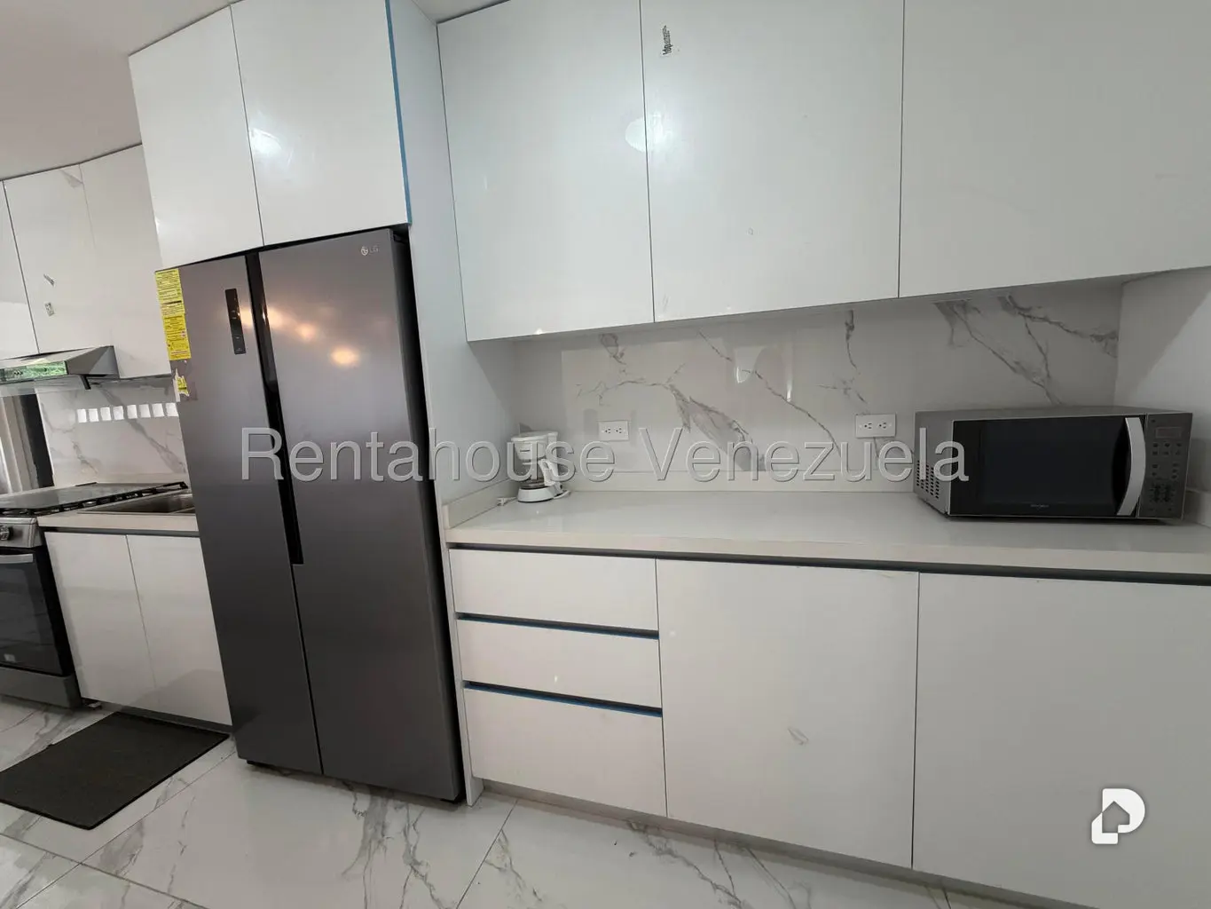 Apartment in Chuao, Caracas – 23