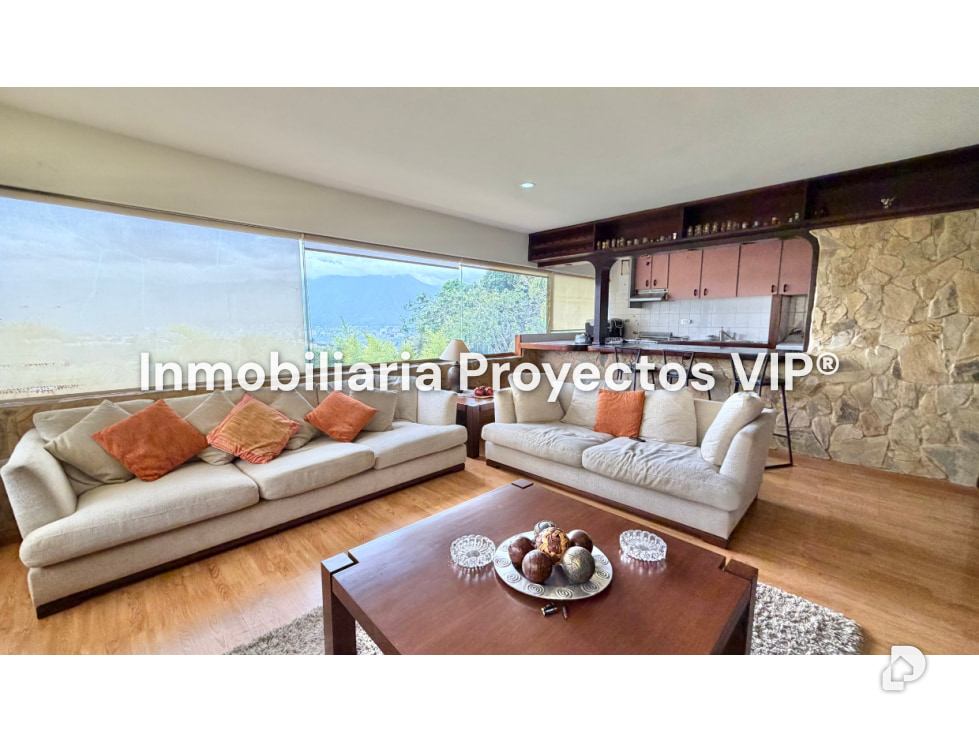 Casa en Cerro Verde, Caracas – 7