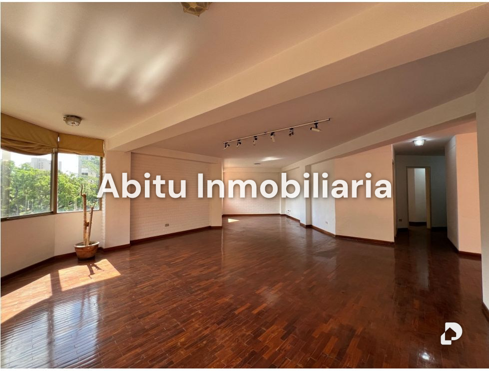 Apartamento en La Castellana, Caracas – 2