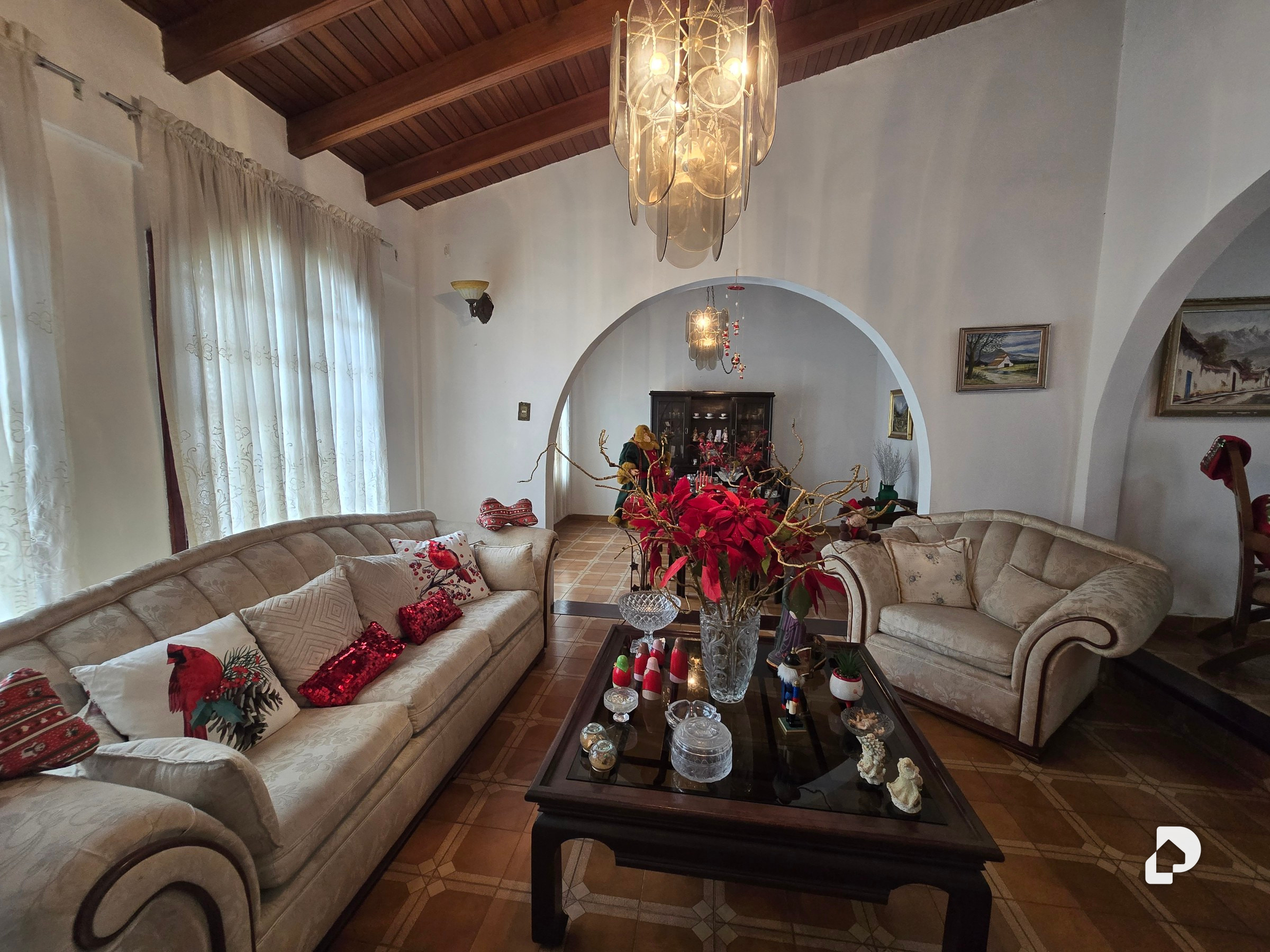 Casa en Urbanización Guaracarima, La Victoria – 9