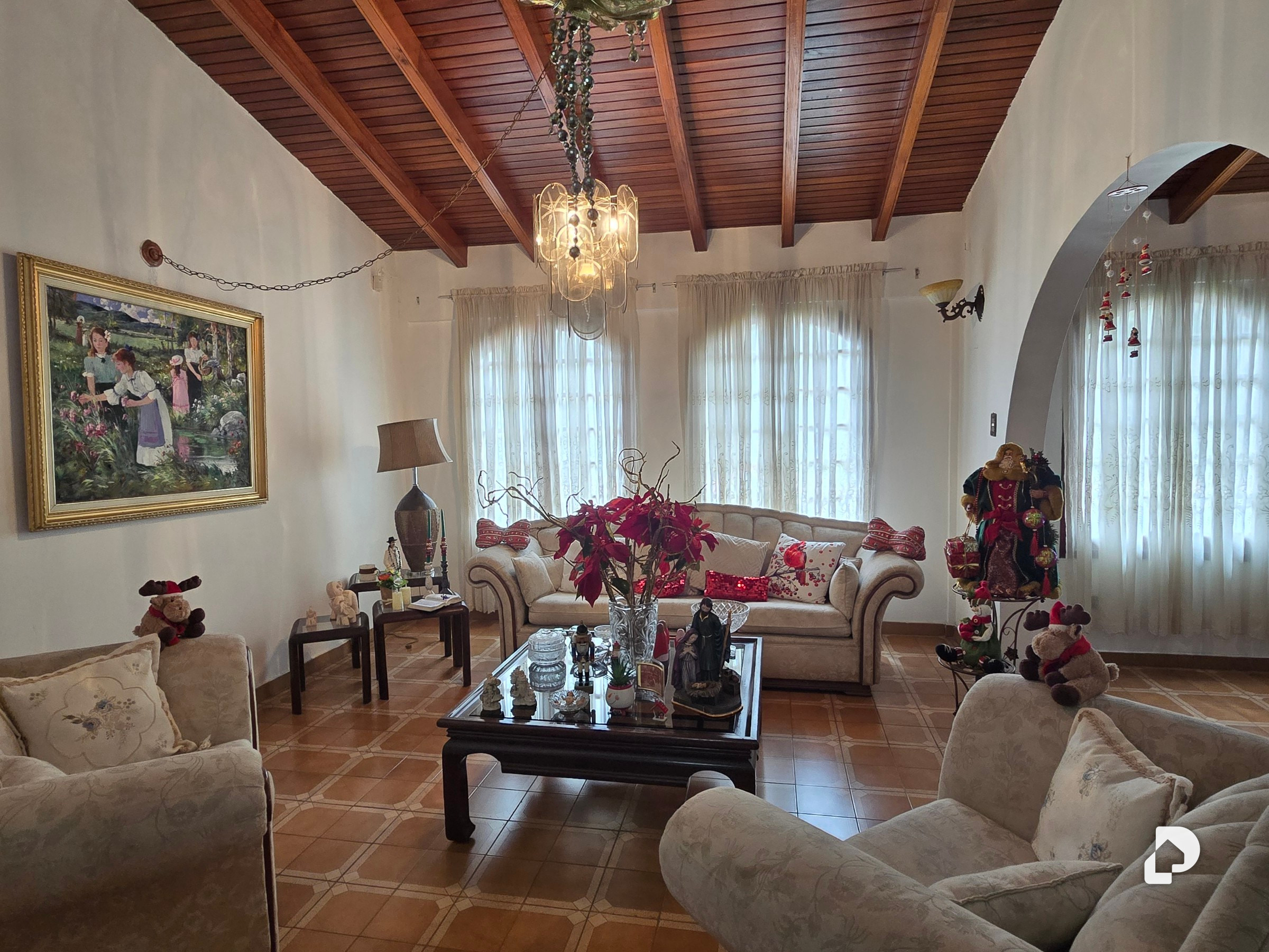 Casa en Urbanización Guaracarima, La Victoria – 8