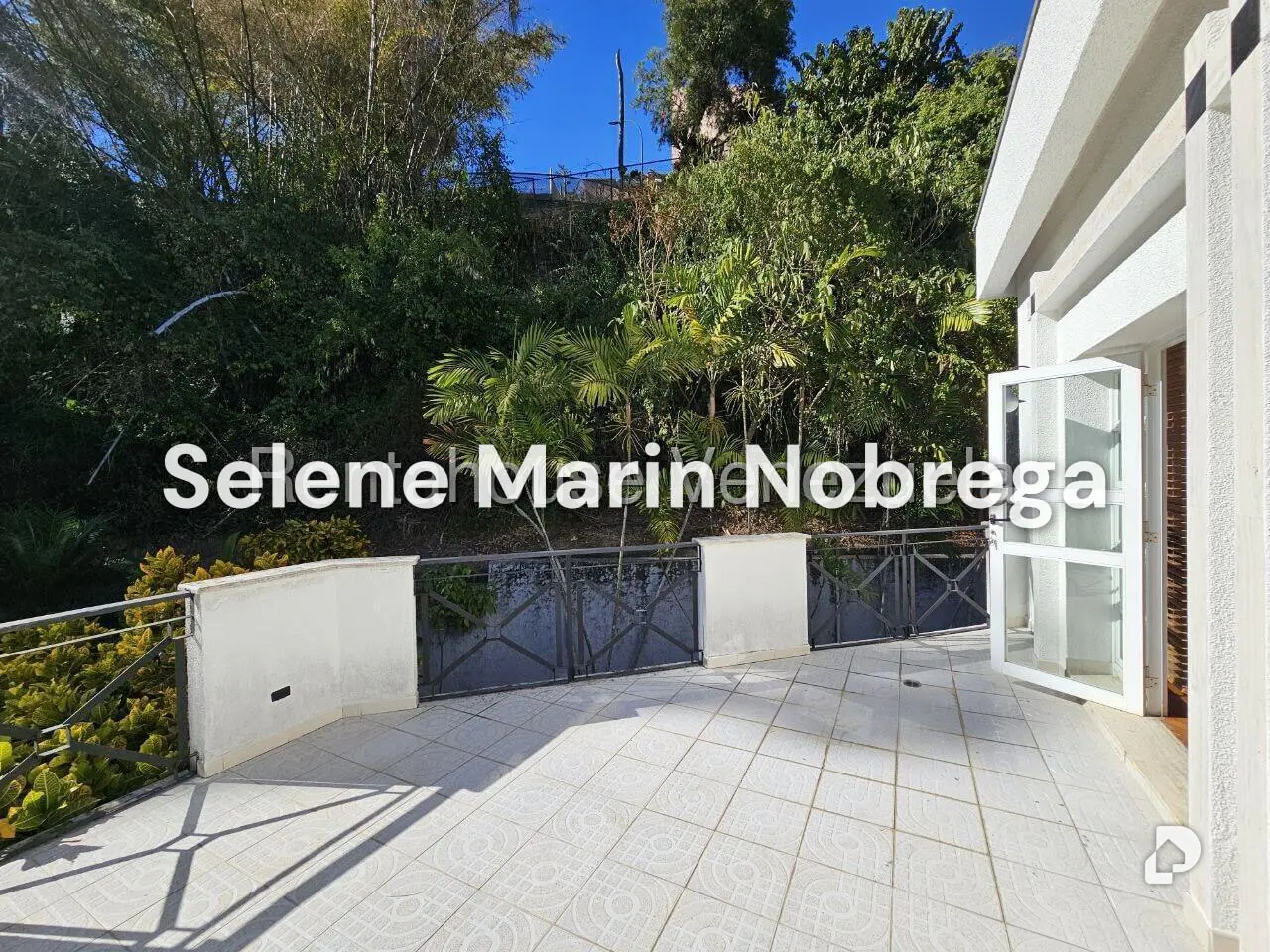Casa en Colinas del Tamanaco, Caracas – 28