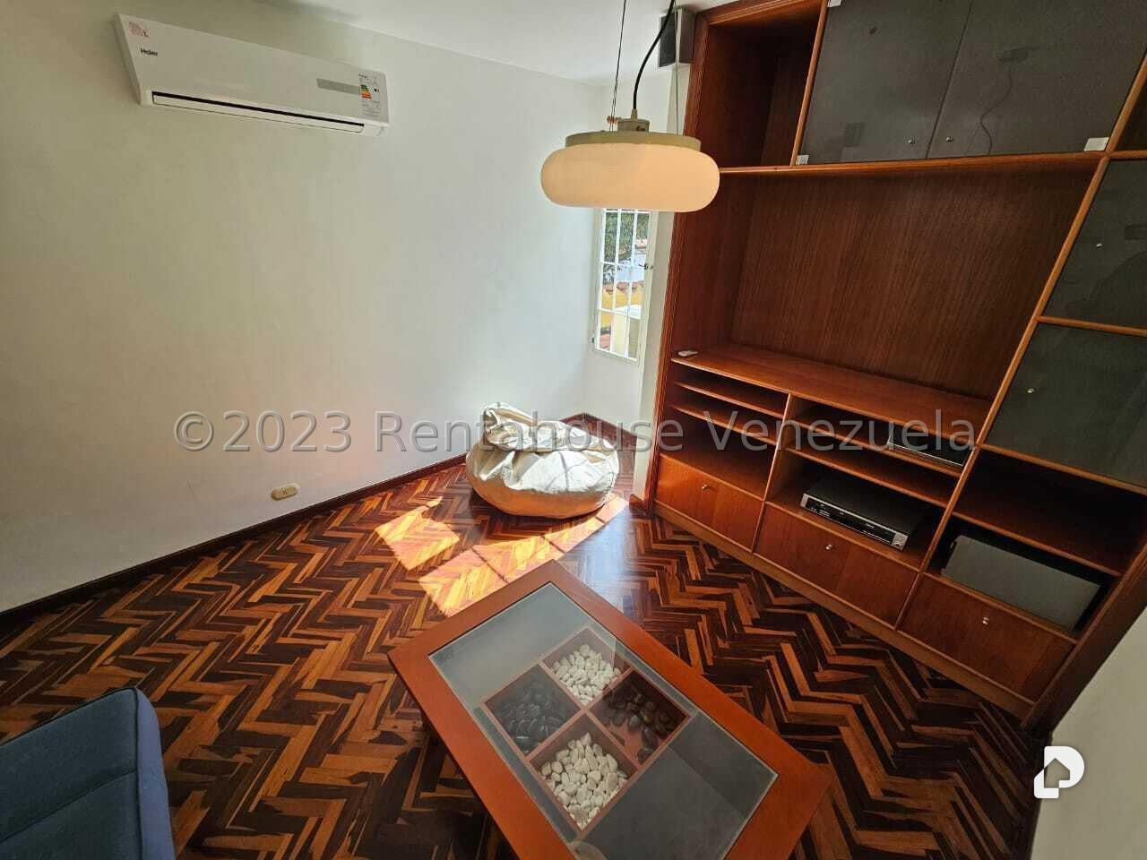 Casa en La Lagunita Country Club, Caracas – 16