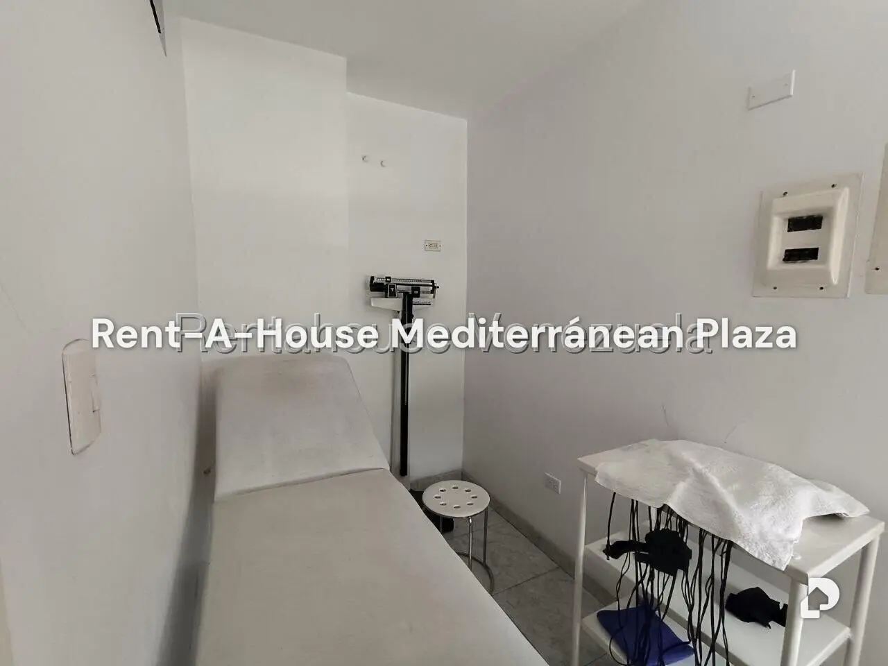 Local comercial en Avenida Bolivar Norte, Valencia – 15