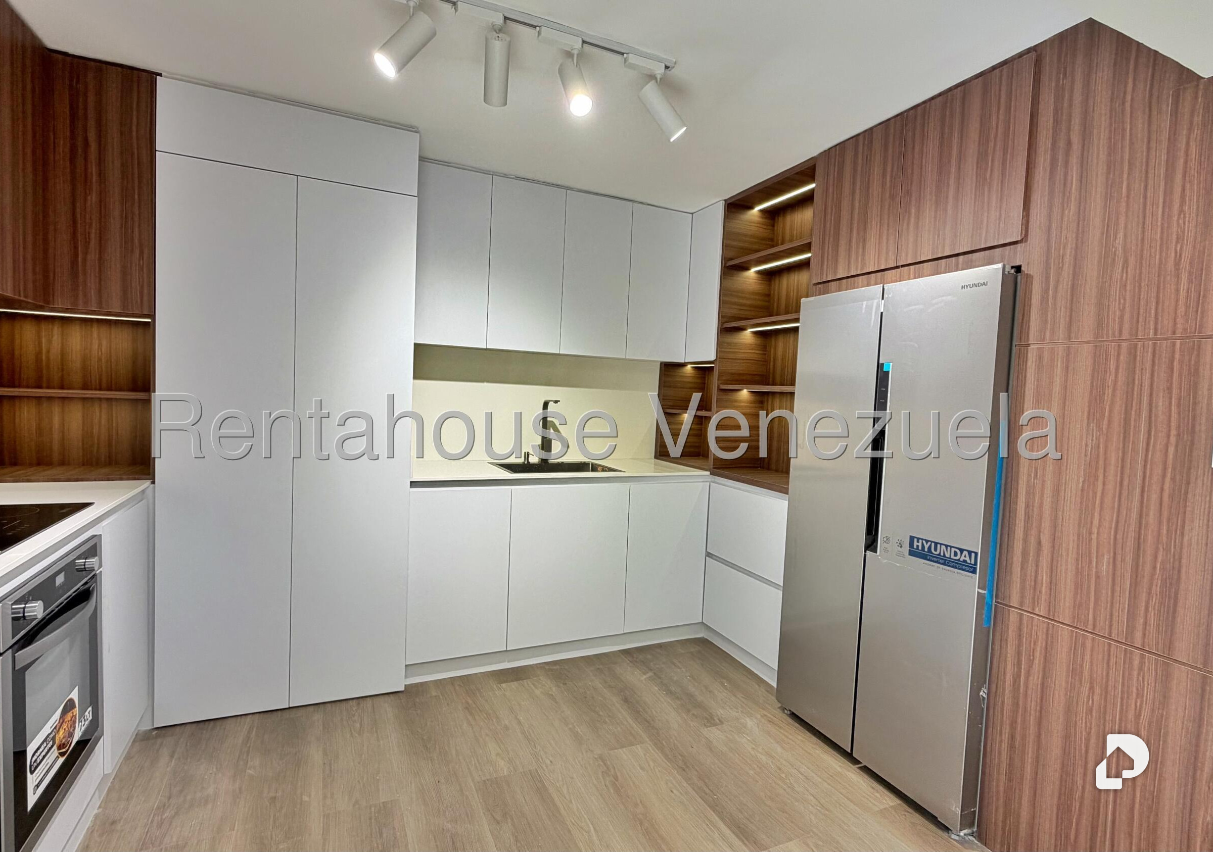 Apartamento en Cerro Verde, Caracas – 8