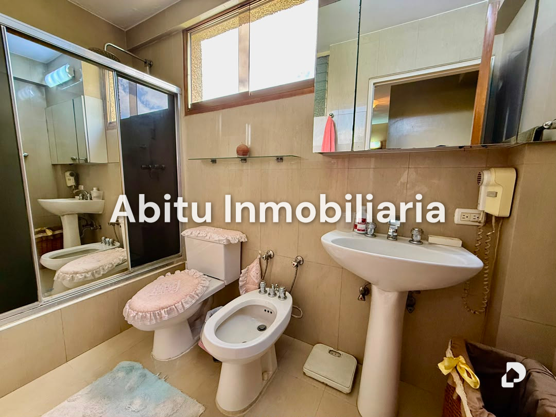 Apartamento en Santa Rosa de Lima, Caracas – 16