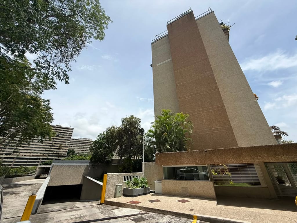 Apartamento en Santa Rosa de Lima, Caracas - 1