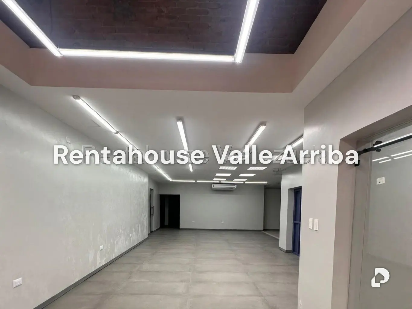 Local comercial en El Paraíso, Caracas – 8