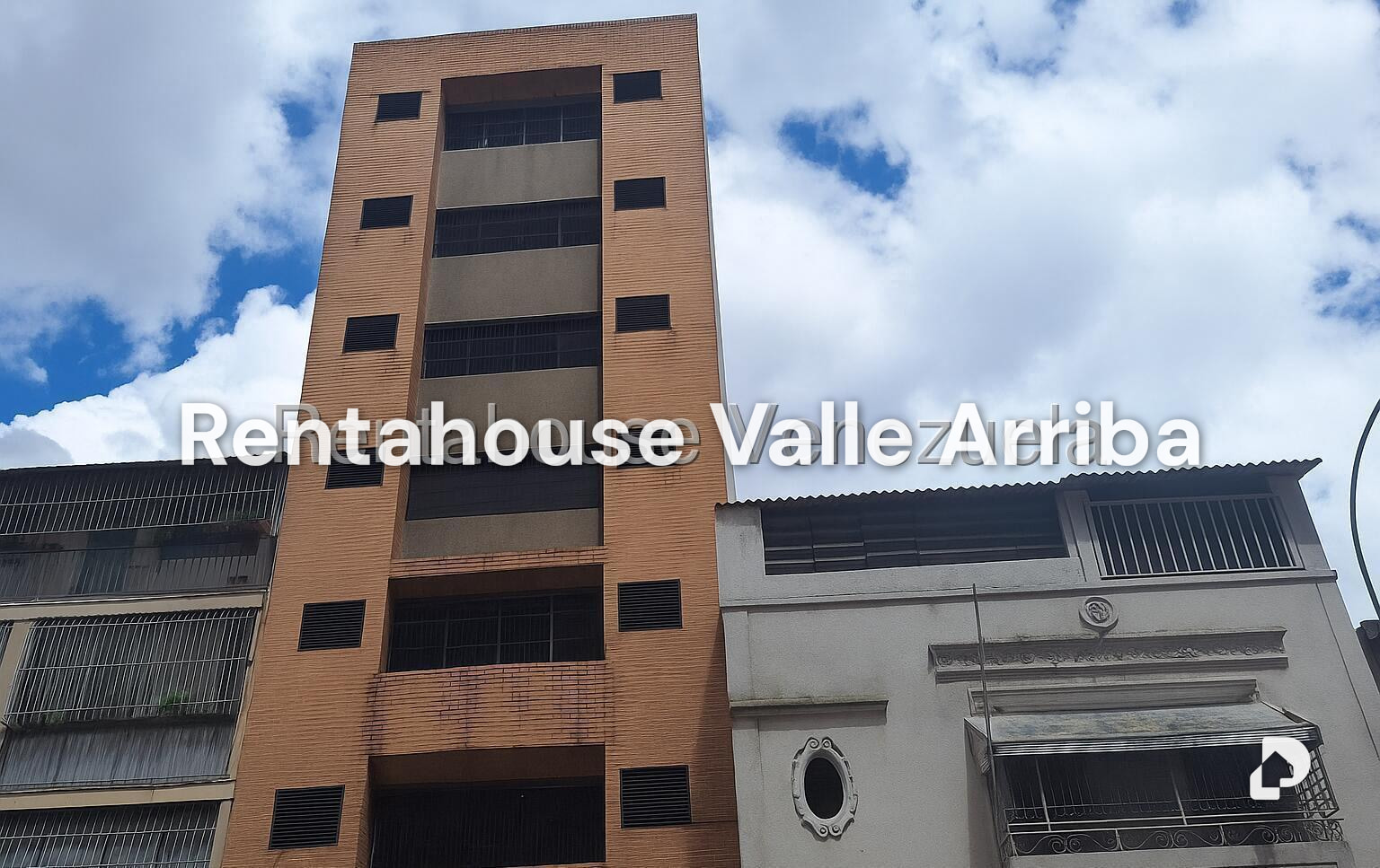 Oficina en Parroquia La Candelaria, Caracas – 1