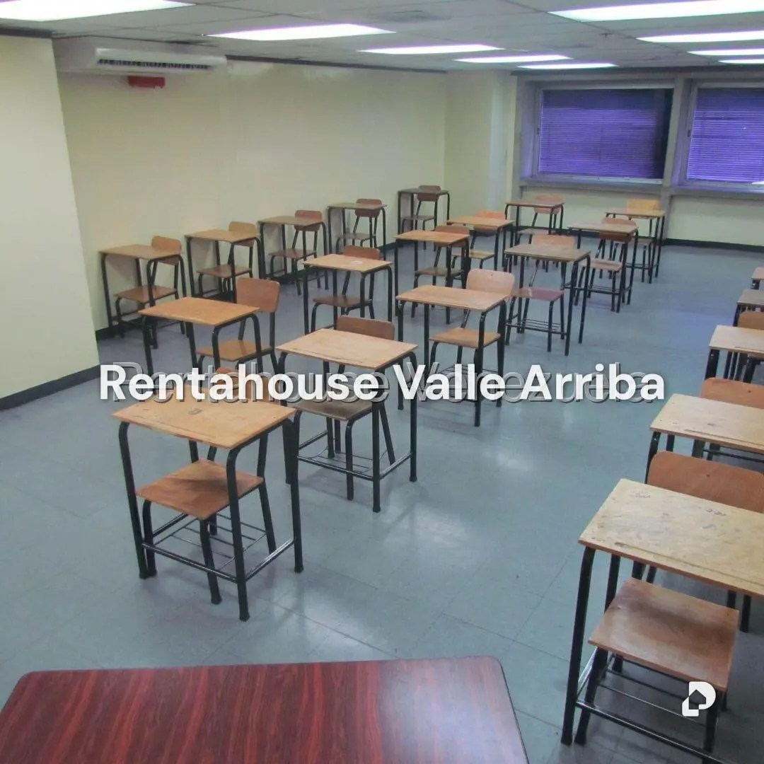 Local comercial en San Bernardino, Caracas – 13