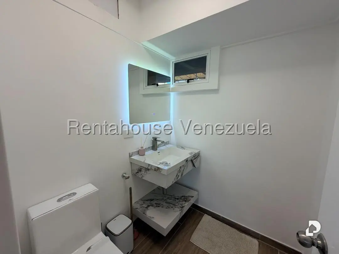 Apartamento en Alto Hatillo, Caracas – 12