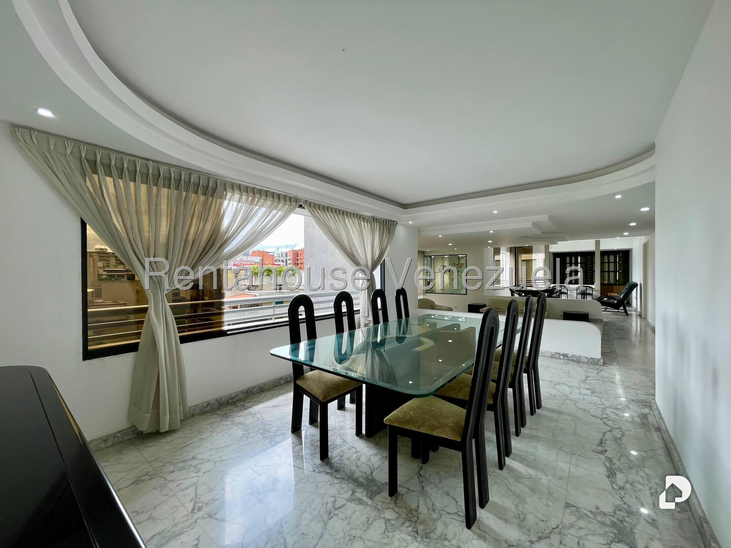 Apartamento en La Florida, Caracas – 20