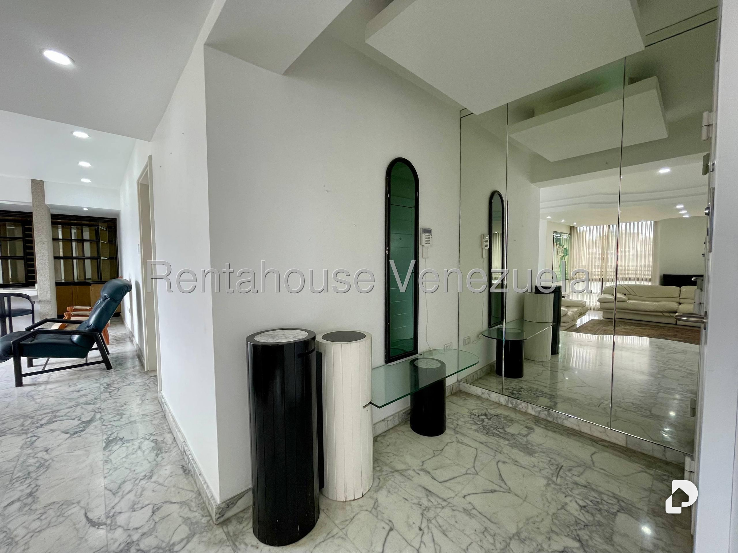 Apartamento en La Florida, Caracas – 9