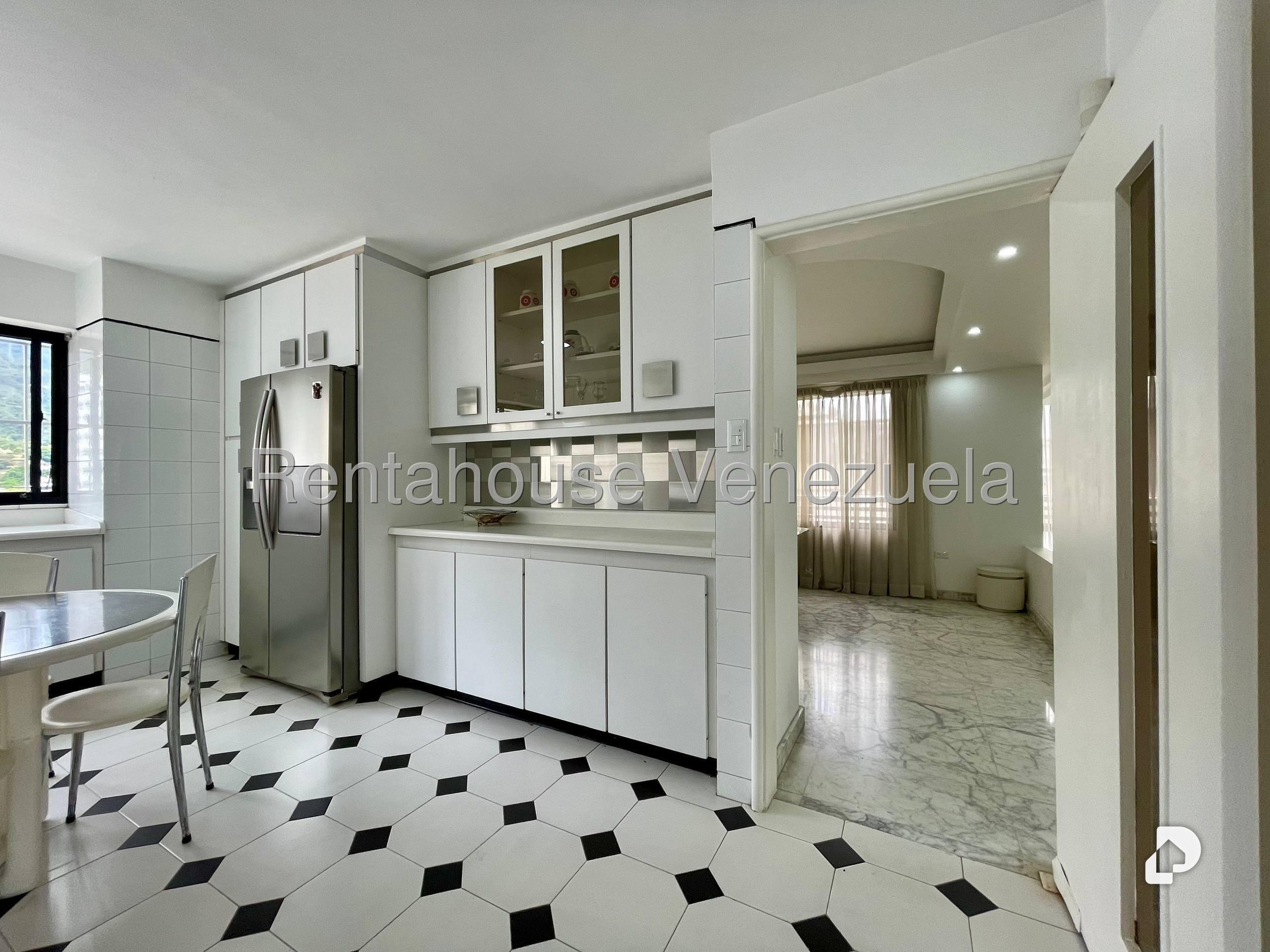 Apartamento en La Florida, Caracas – 26