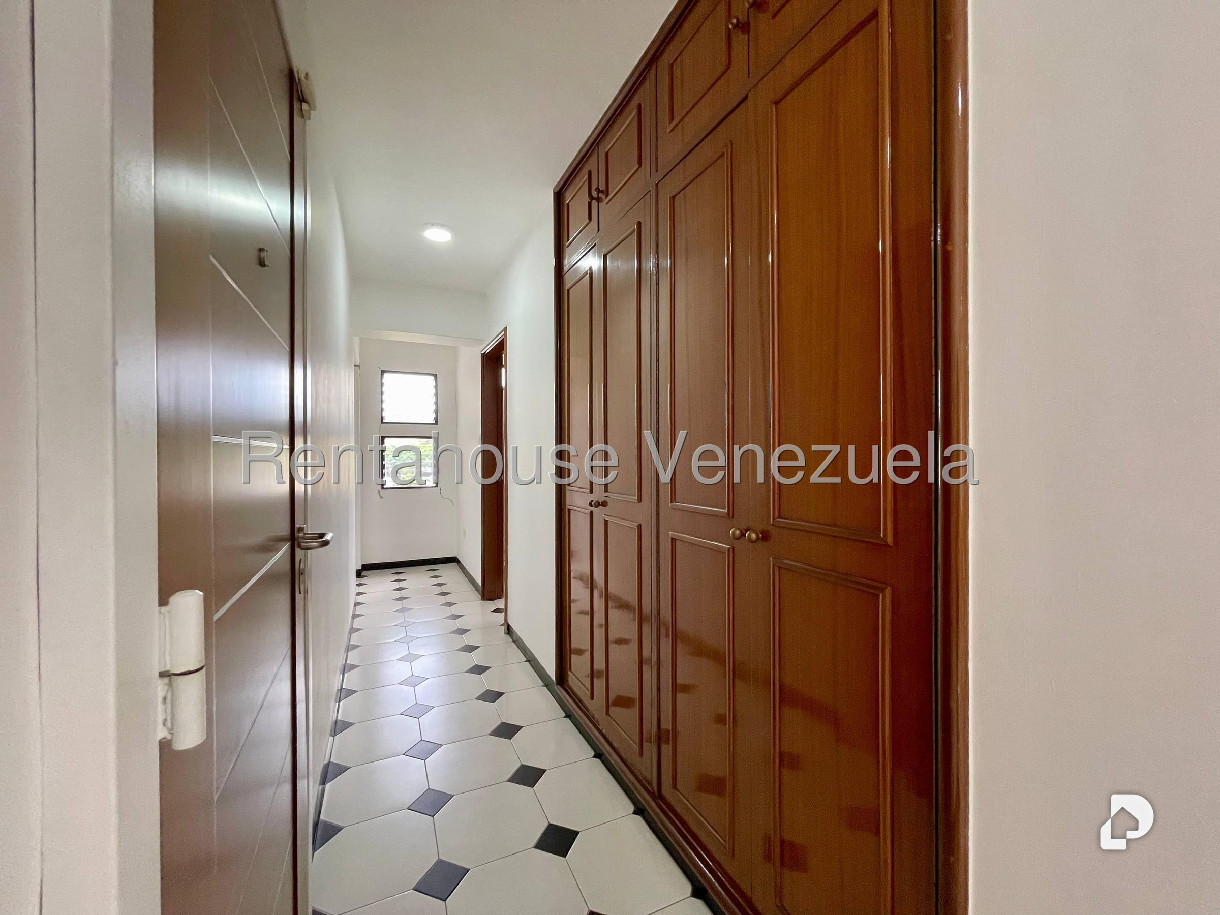 Apartamento en La Florida, Caracas – 30