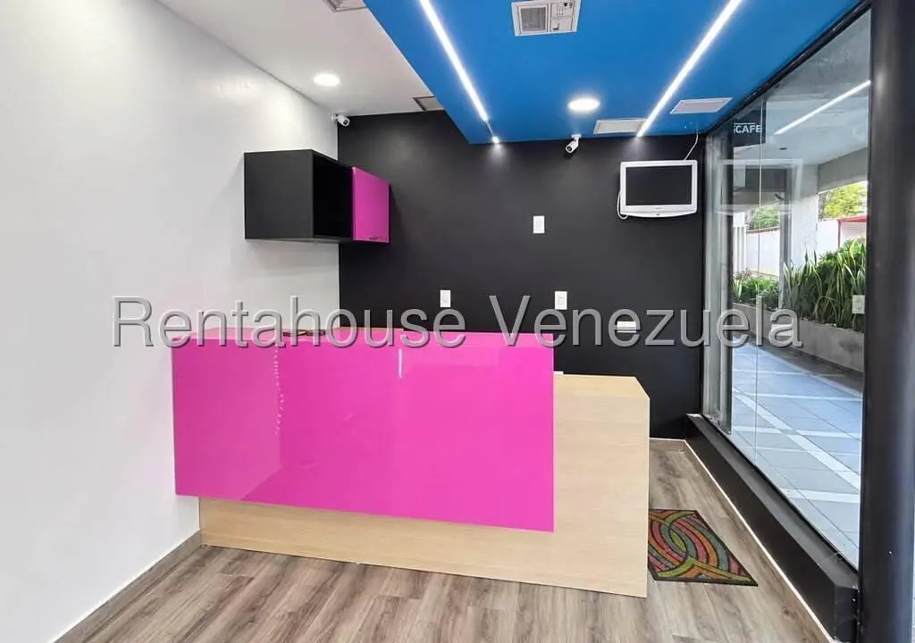 Local comercial en Santa Paula, Caracas - 1