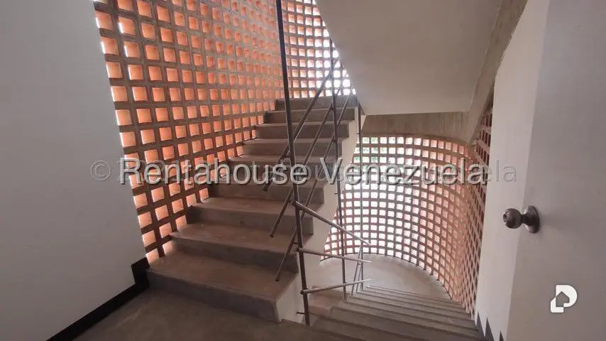 Apartamento en Montecristo, Caracas – 28