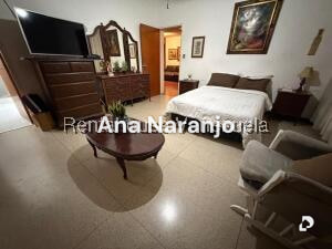 Casa en Prados del Este, Caracas – 13