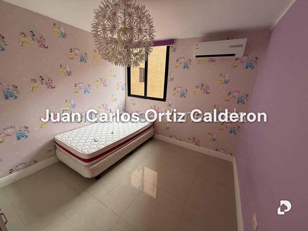 Apartamento en Colinas de La Tahona, Caracas – 16