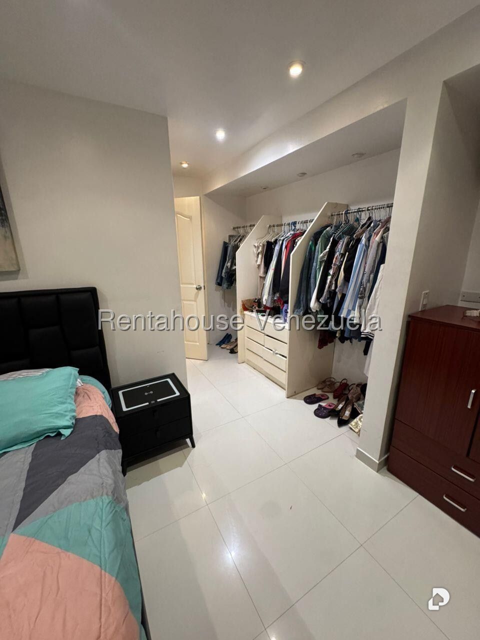 Apartamento en Parque Caiza, Caracas – 17