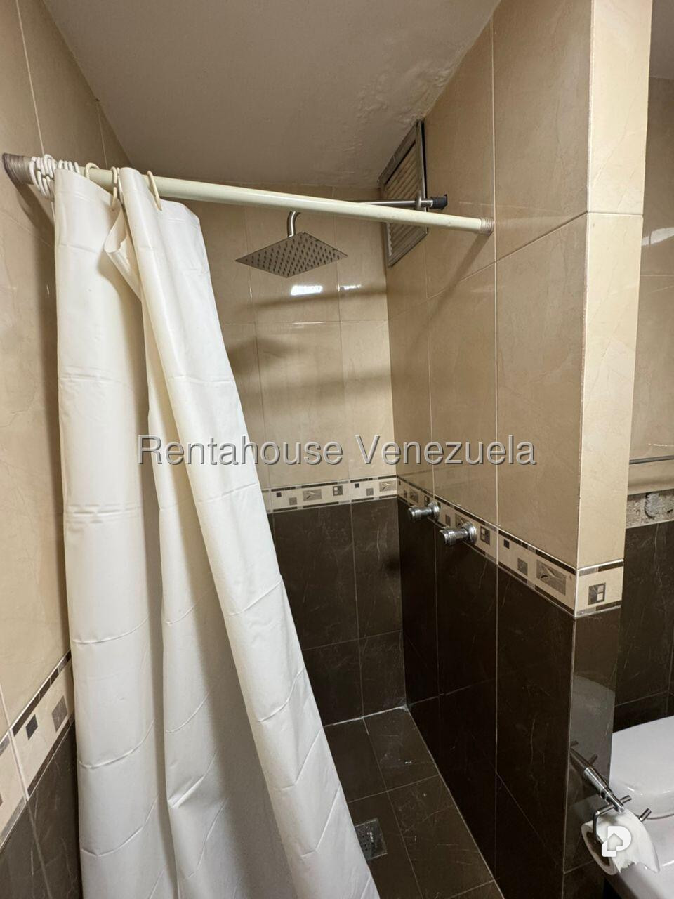 Apartamento en Parque Caiza, Caracas – 9