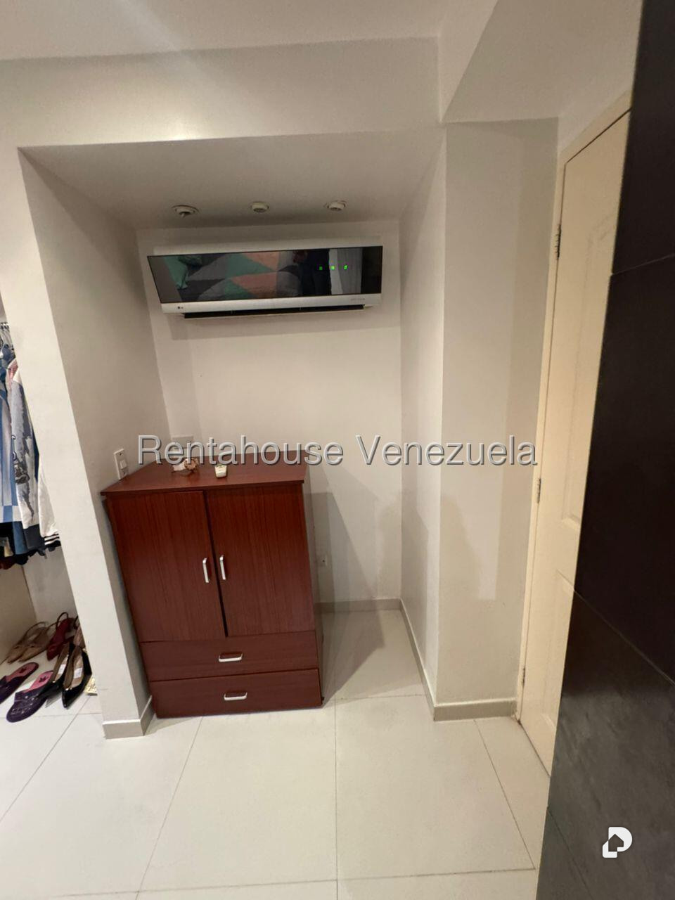 Apartamento en Parque Caiza, Caracas – 16