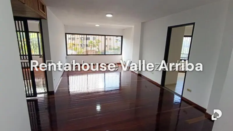 Apartamento en Altamira, Caracas – 3