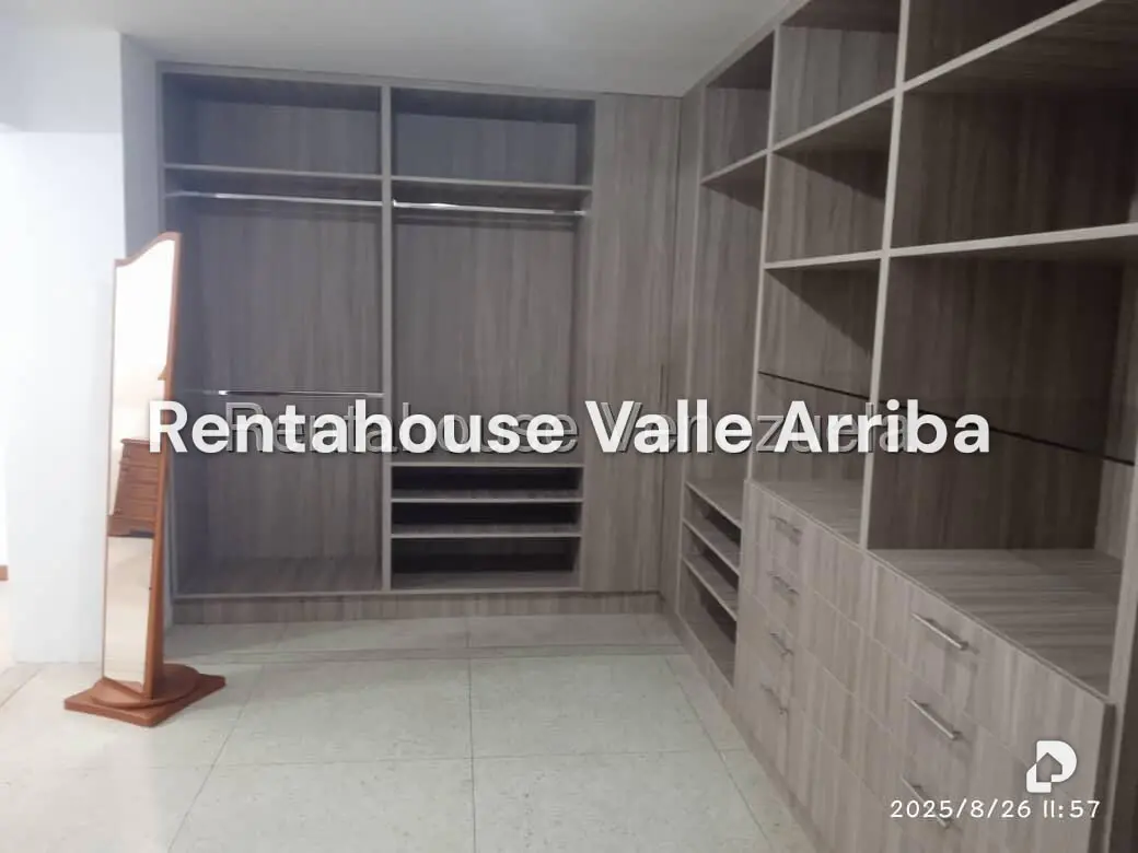 Casa en Alta Florida, Caracas – 23
