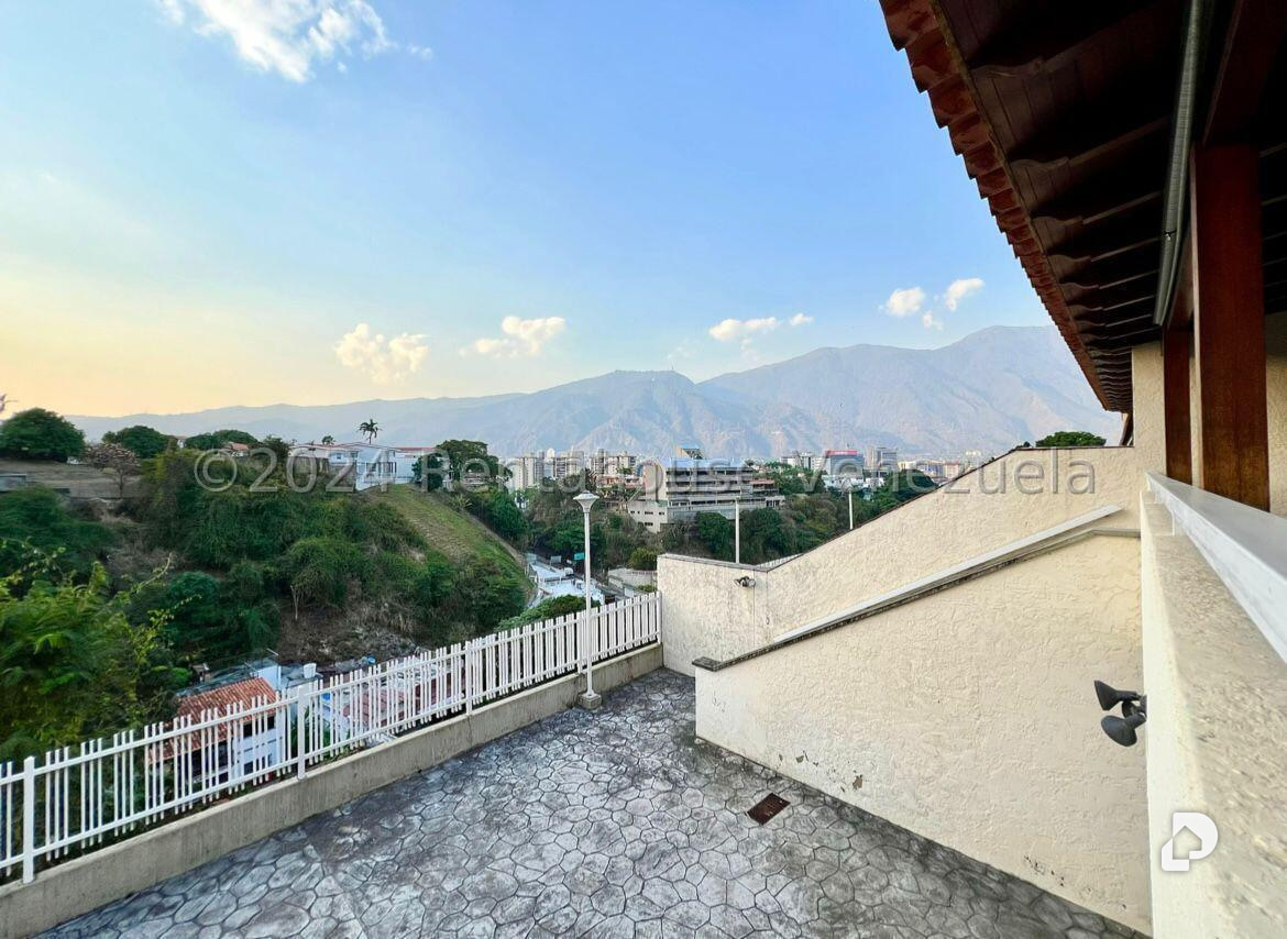 Casa en Colinas de Bello Monte, Caracas – 30