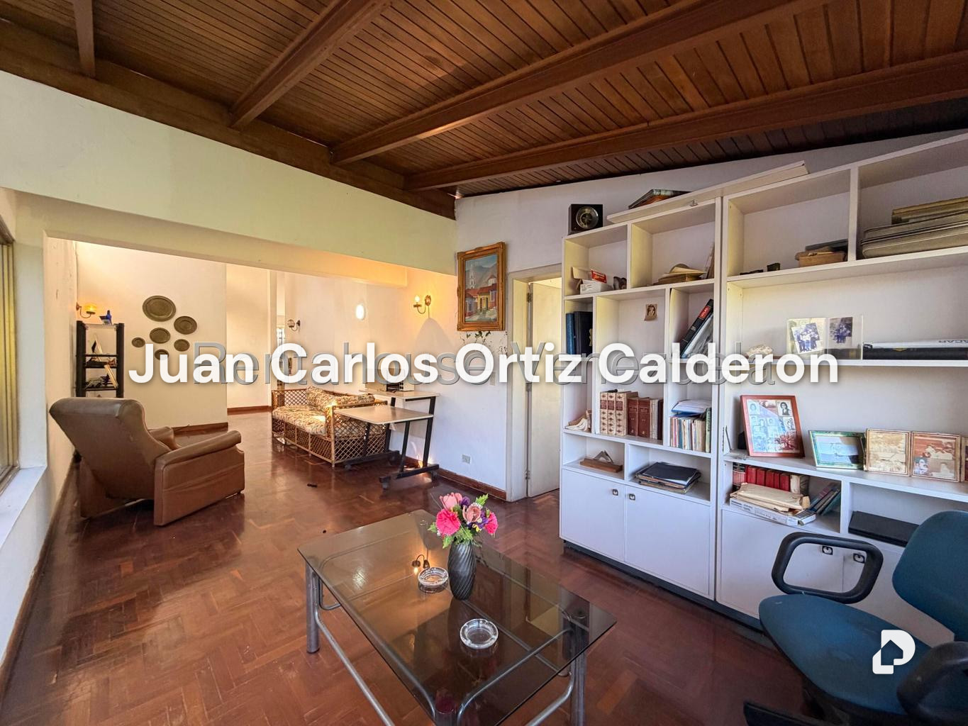 House in Colinas del Tamanaco, Caracas – 19