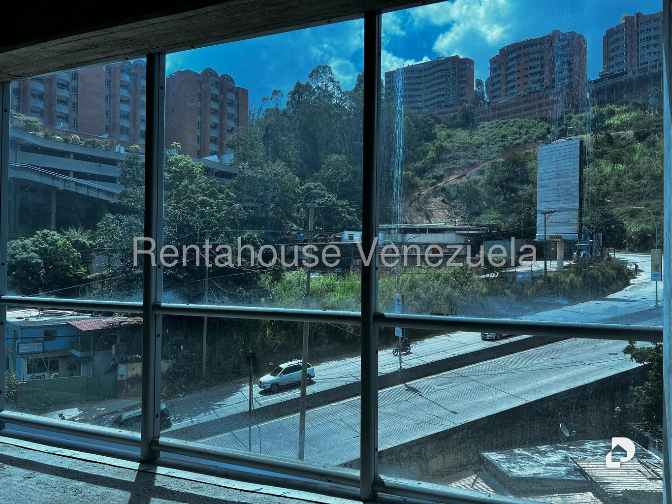 Oficina en Los Naranjos (del Cafetal), Caracas – 12