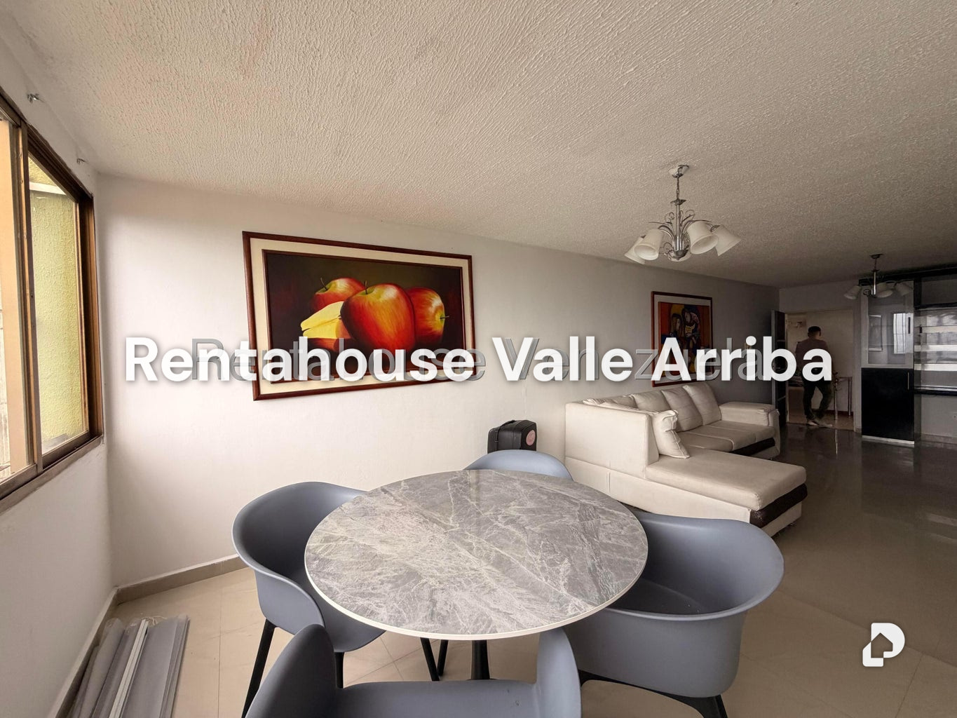 Apartamento en La Rosaleda, San Antonio de Los Altos – 3