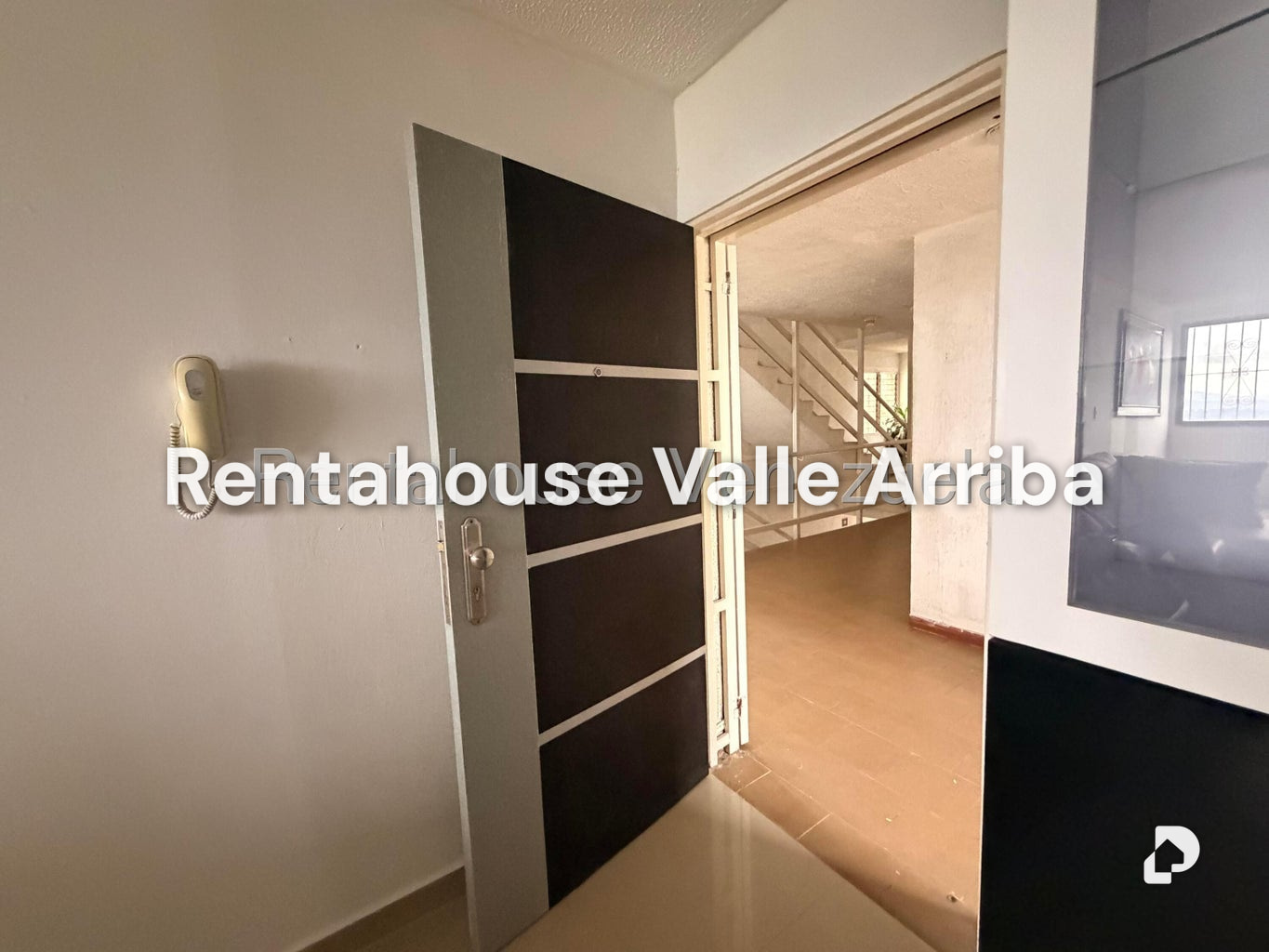 Apartamento en La Rosaleda, San Antonio de Los Altos – 18