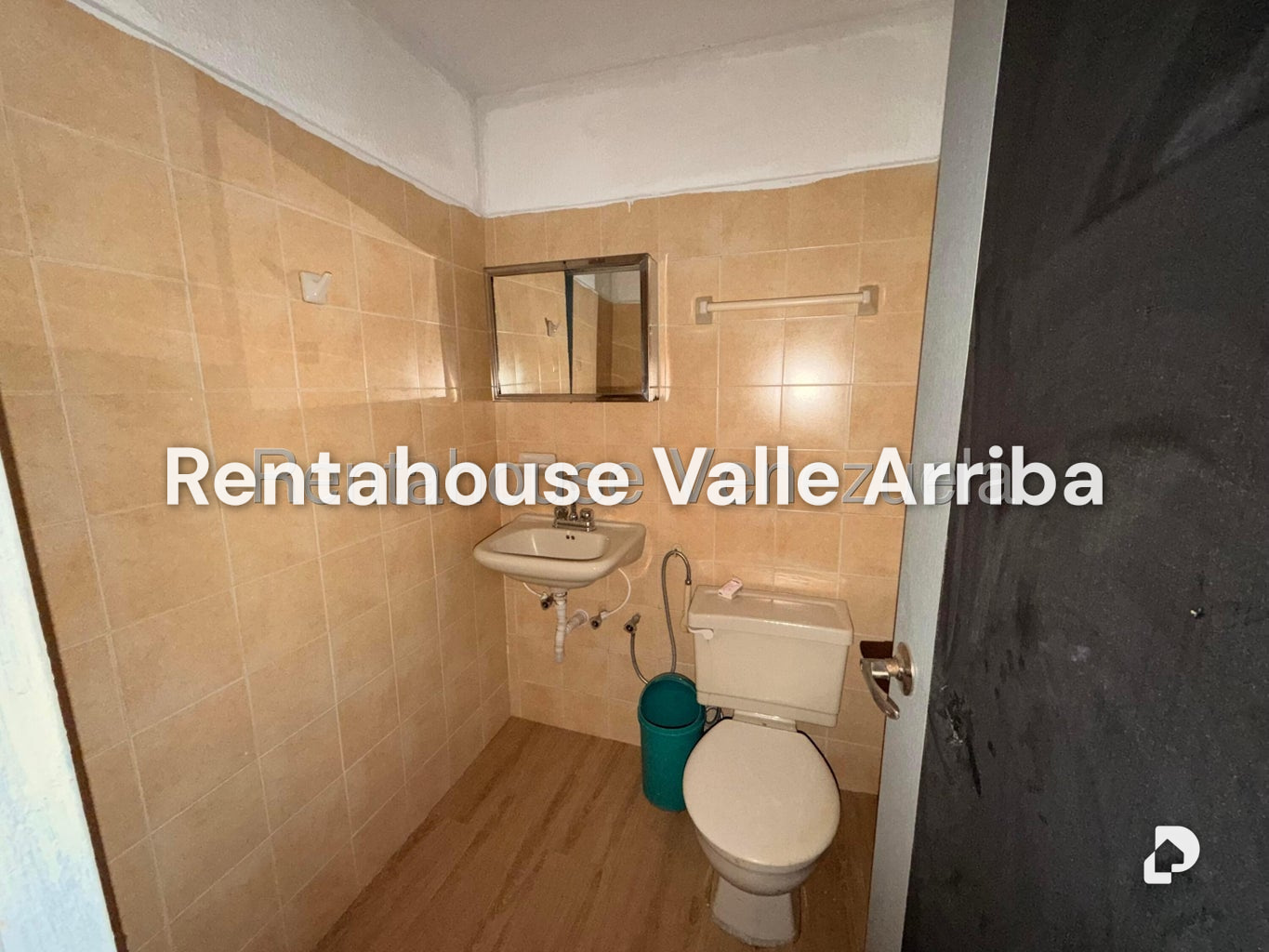 Apartamento en La Rosaleda, San Antonio de Los Altos – 12