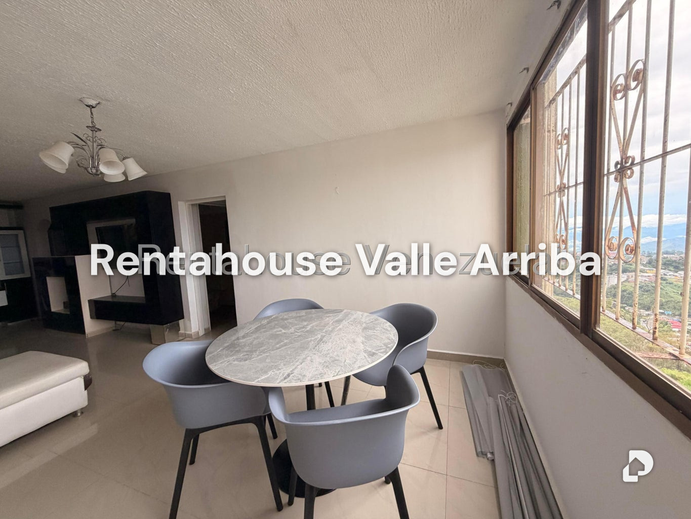 Apartamento en La Rosaleda, San Antonio de Los Altos – 15