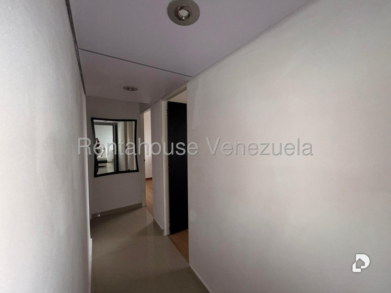 Apartamento en La Rosaleda, San Antonio de Los Altos – 14