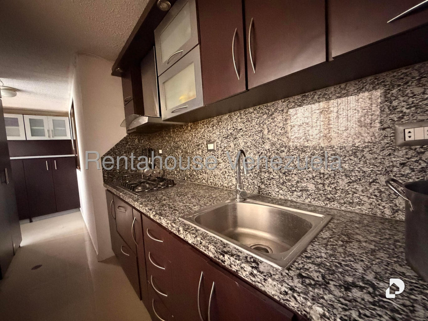 Apartamento en La Rosaleda, San Antonio de Los Altos – 6
